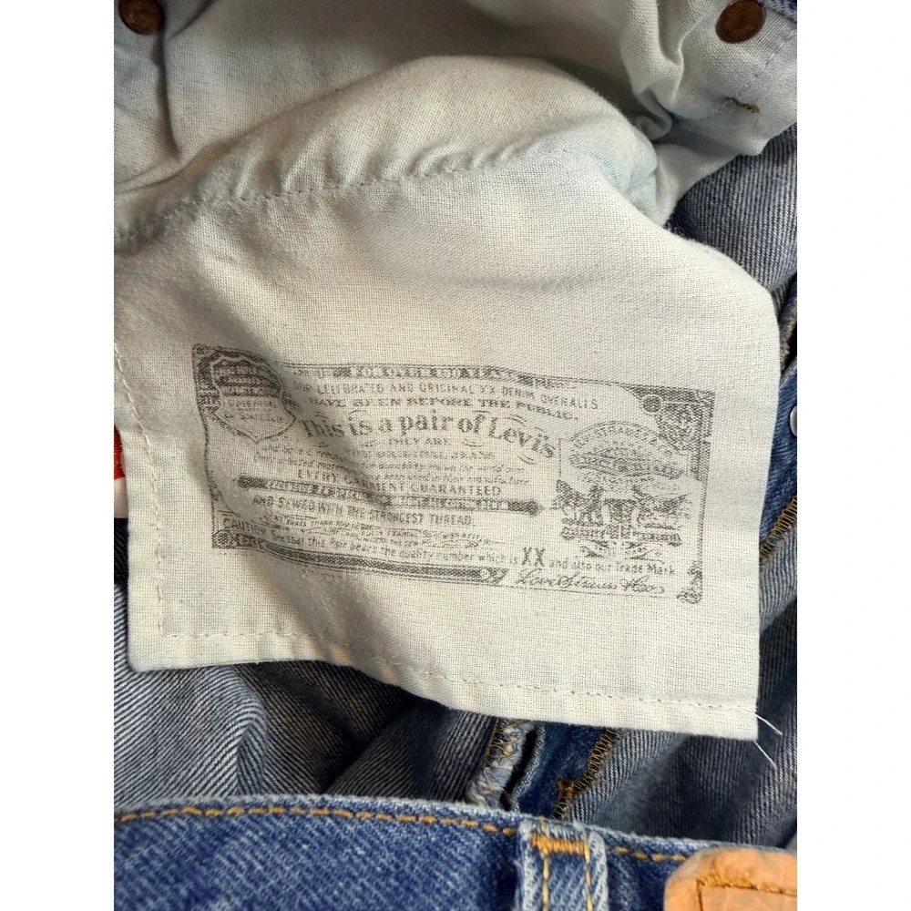 Vintage Levi's 501 Straight Leg Jeans Mens 42x34 Light Blue Wash Button Fly‎
